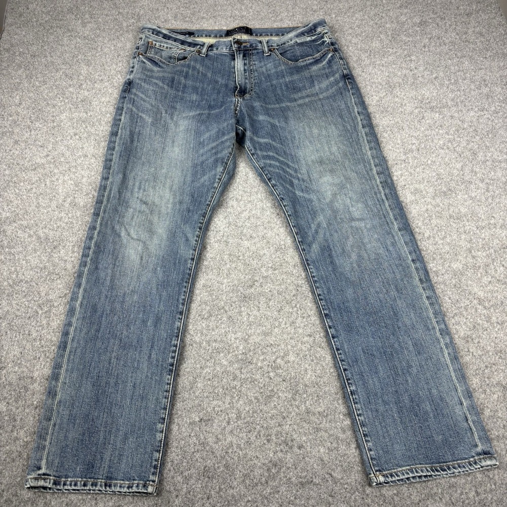 Lucky Brand Jeans 410 Athletic‎ Fit Mens 36x32 Medium Wash Faded Blue Denim EUC